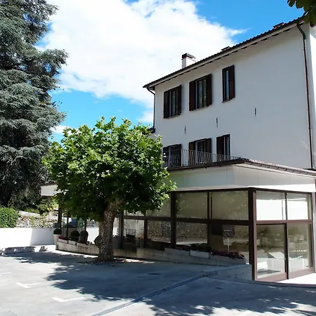 Boutique La Rinascente فندق لوكارنو