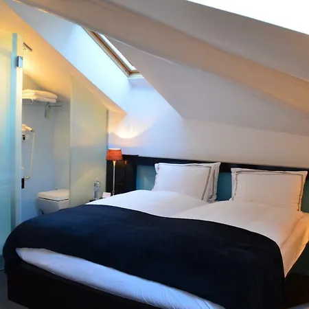 Boutique La Rinascente Hotell